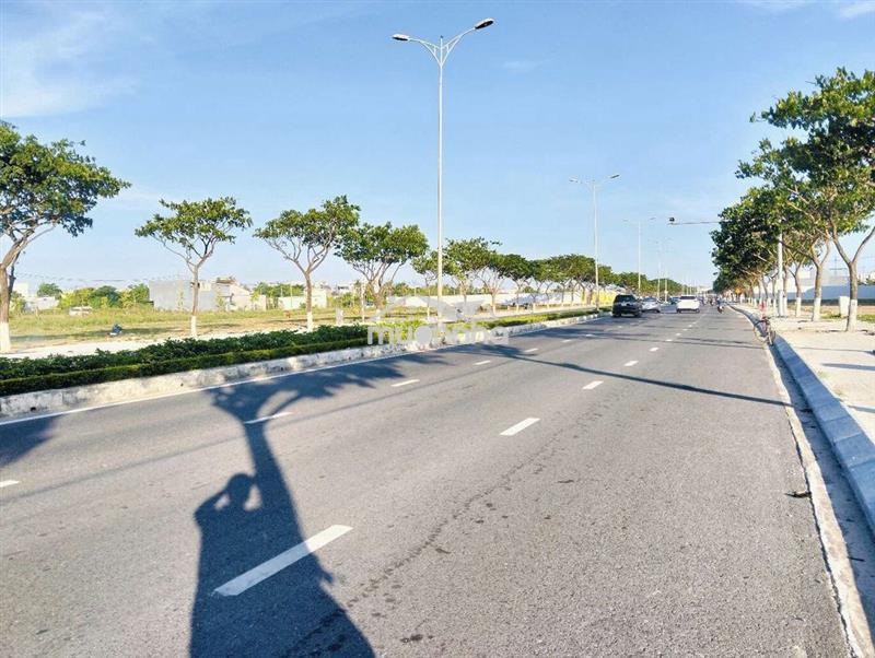Bán nhanh lô đường 7.5 m song đại lộ võ chí công giá rẽ