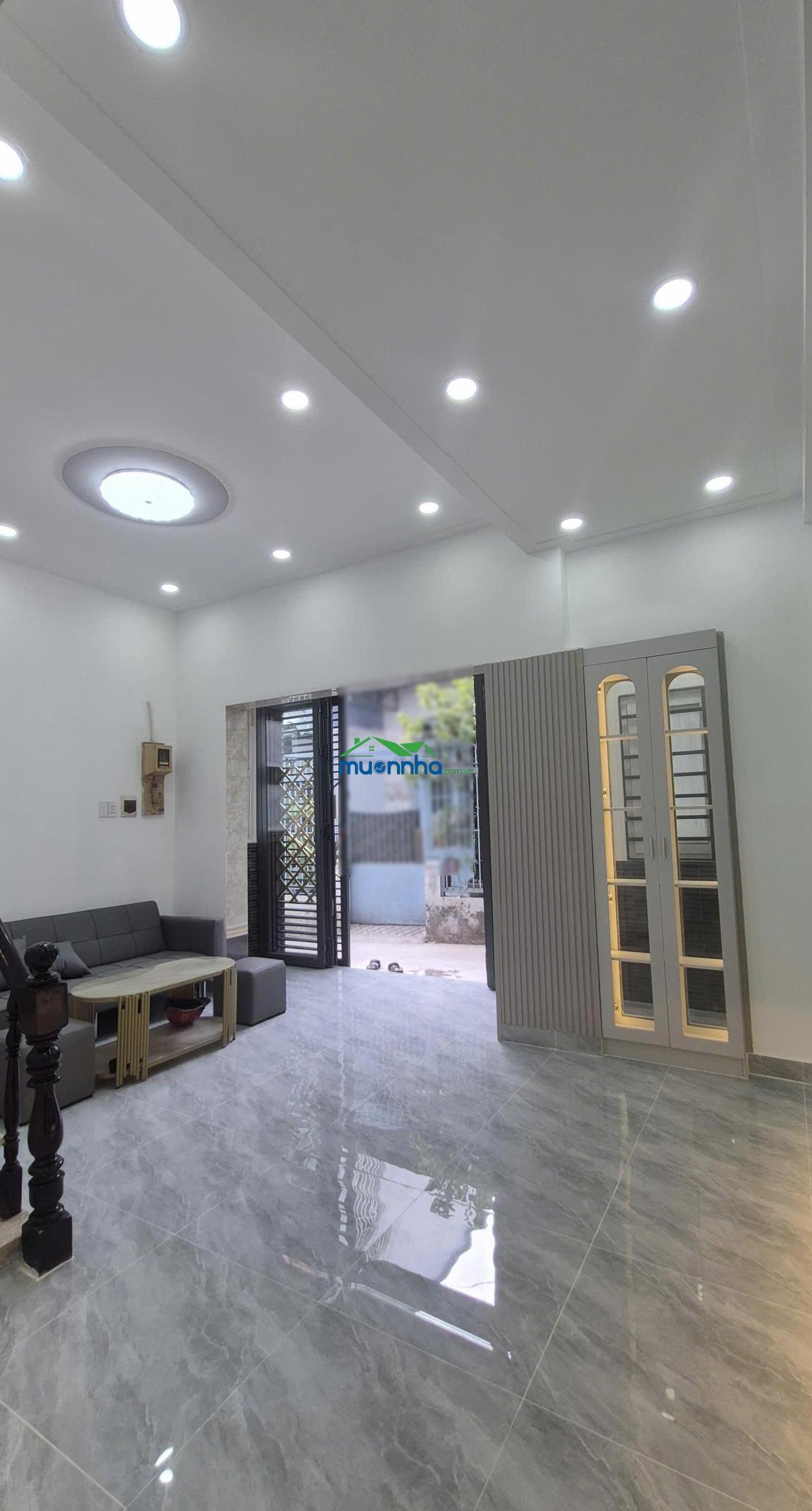 Nhà đẹp p9 q8 gần cầu nguyễn tri phương | 3pn, hẻm thông, cách mt 70m, 5,48 tỷ