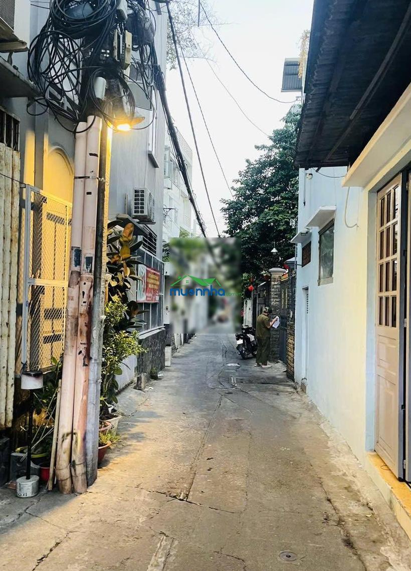 (81 triệu/m2) cách mạng tháng tám tân bình - khuôn đất (63m2) ngang 4.2m - tiện xây nhà đẹp có sân - 2