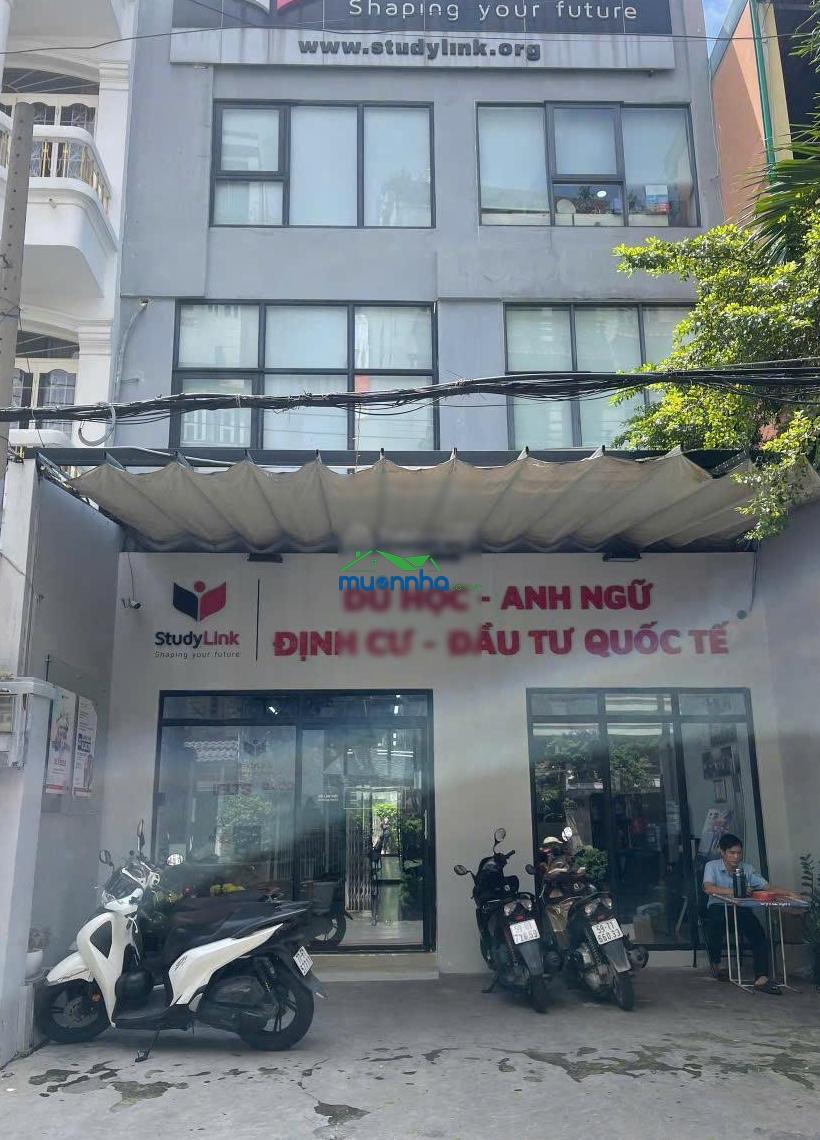 Q10 - hxh 449 sư vạn hạnh - dt: 7mx15m, 3 tầng - hẻm vip - 3