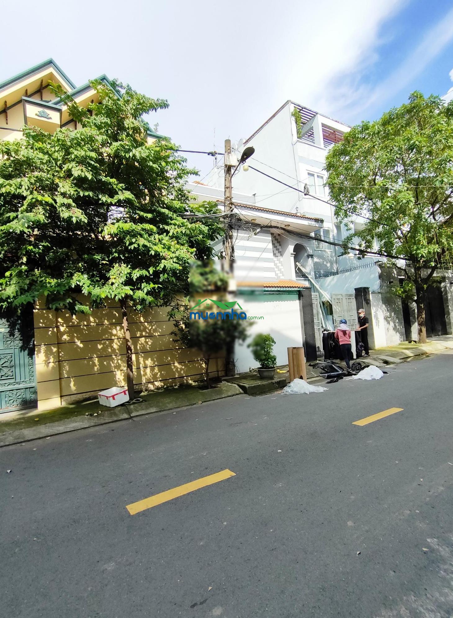Bán nhà hxt dương quảng hàm p5 gv.dt:6.7x18m.gía:14.9 tỷ tl.cn:126m.lh kim hương 0855*400*684