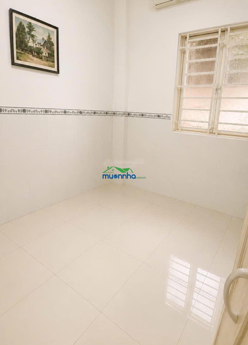 Nhà 1 sẹc ba đình p10 q8 cách mặt tiền oto đúng 1 căn nhà - 2