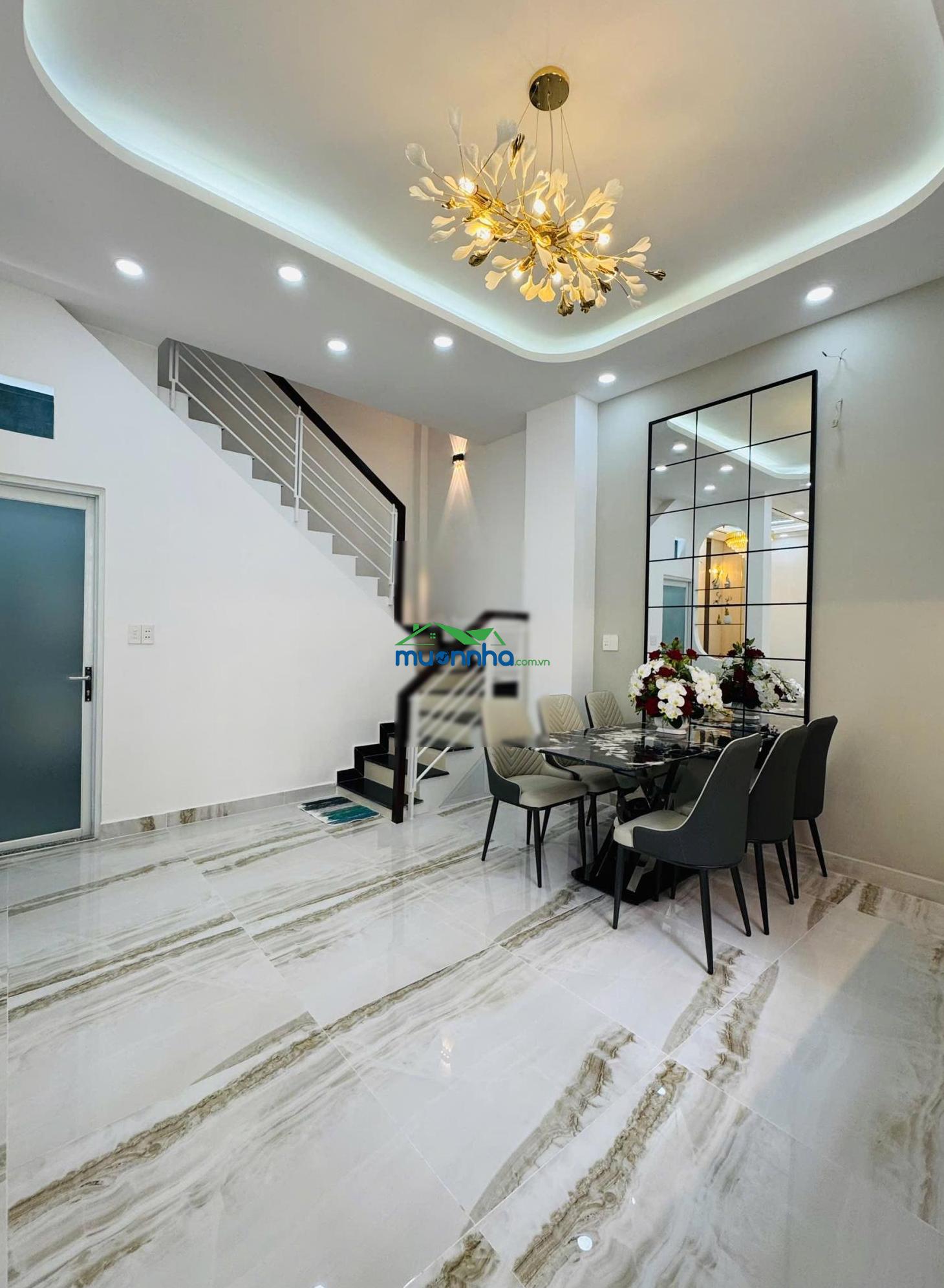 Nhà mặt tiền thụt quận 8 âu dương lân - 4 tầng - 6m1 + 7m72 không quy hoạch, lộ giới nhỉnh 7t