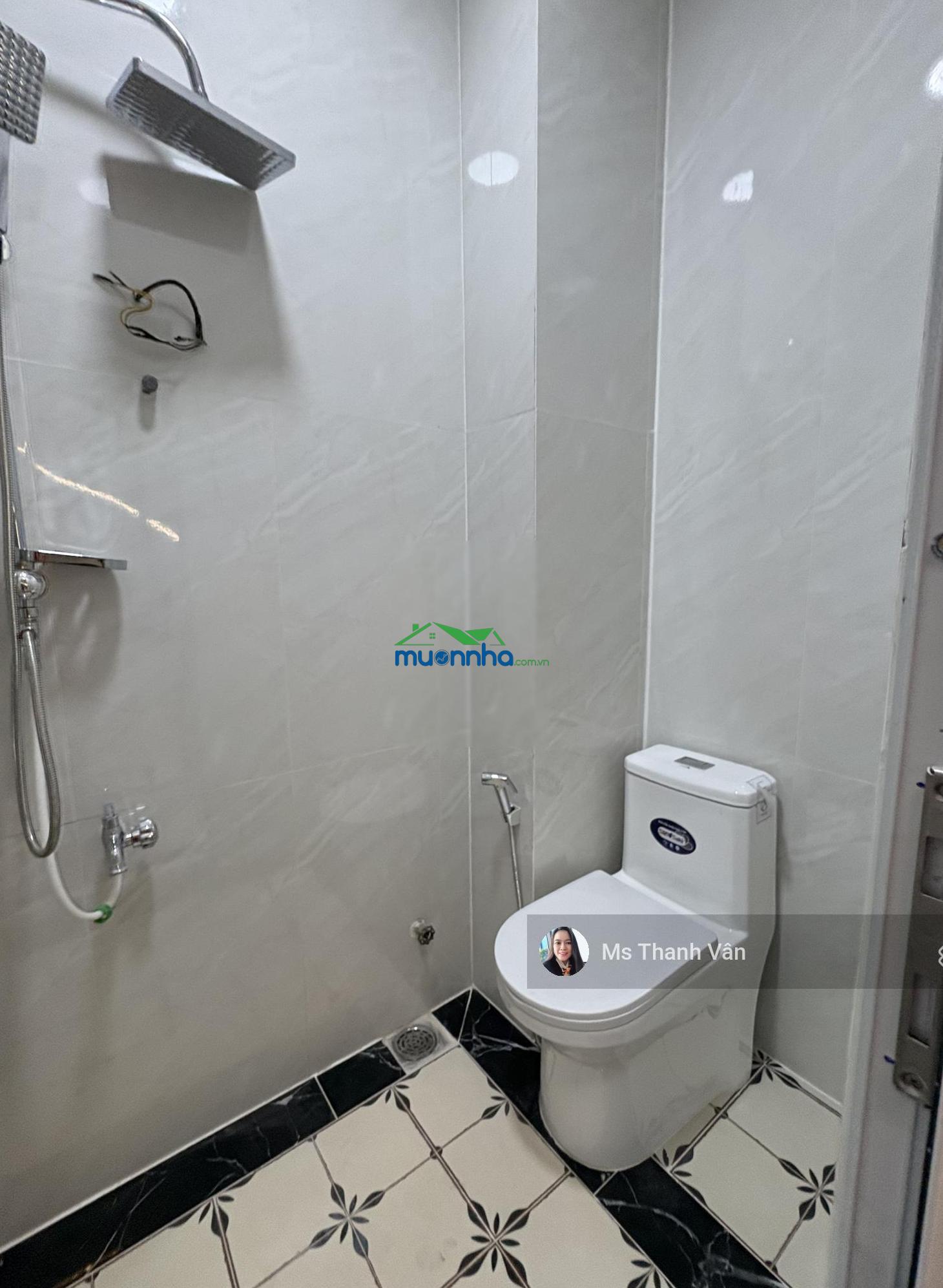 Chính chủ bán 5x15m phạm văn chí có 5 lầu hxh,đẹp,sạch,5pn5wc sổ sẵn,5tỷ950 ngay ca q6-lh0938 295 *** - 4