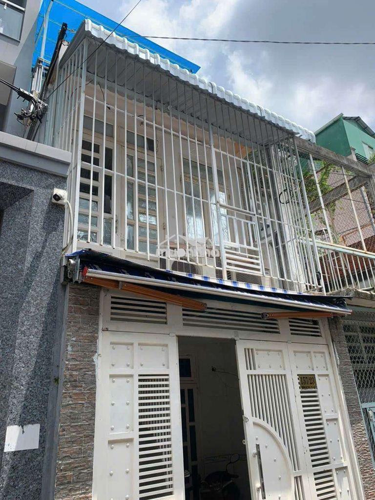 Cho thuê nhà đường dương bá trạc p1.q8 dt.3m5×13m } 2 lầu 3 phòng 2 wc