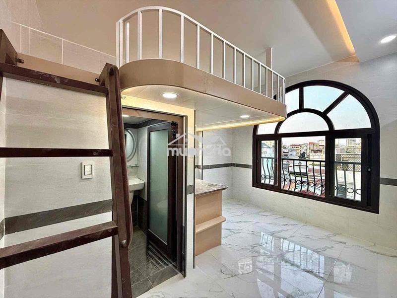 Studio ban công huỳnh văn nghệ
