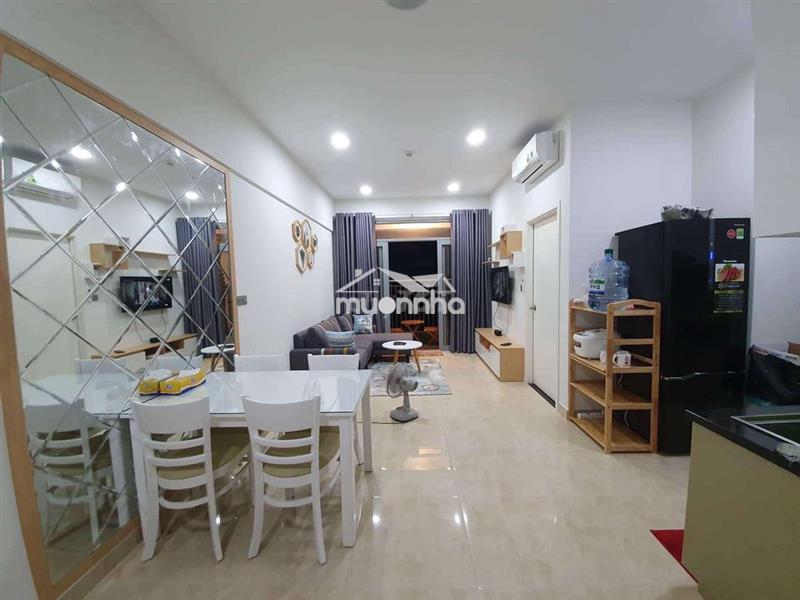 Bán căn 2pn, 2wc, chung cư luxgarden, 3 tỷ4, sổ hồng sang tên liền