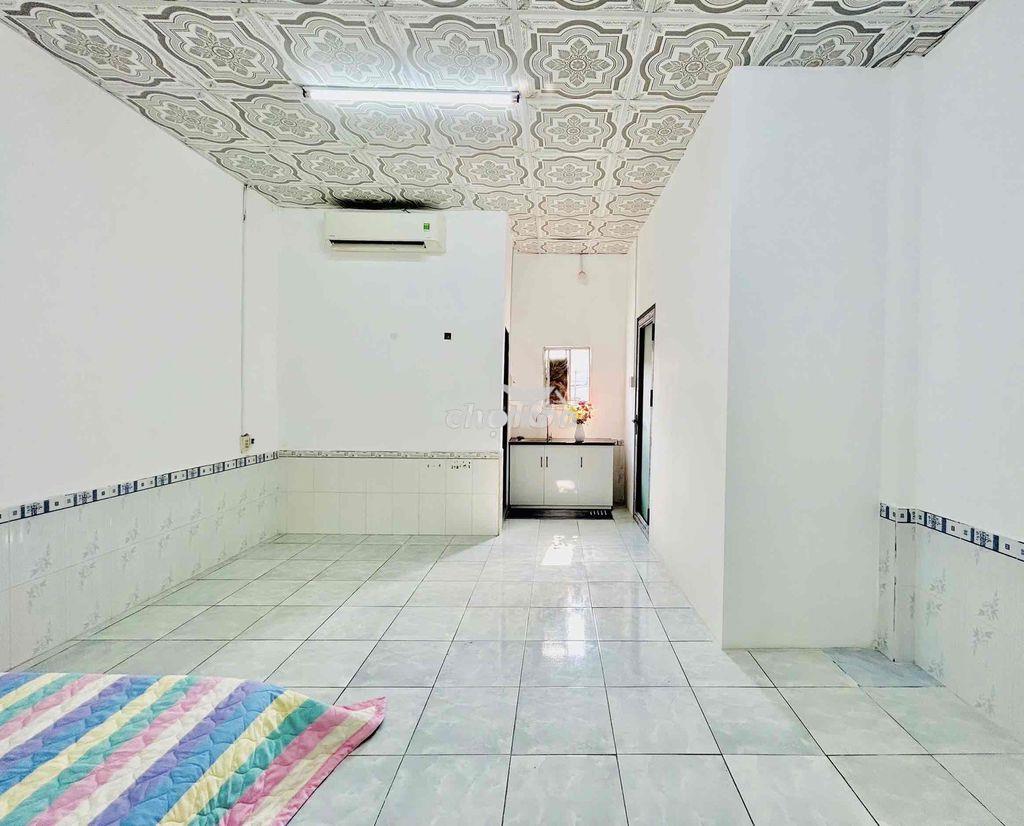 Căn hộ dịch vụ gần ngã 4 tô ký đi đại học lao động - 2