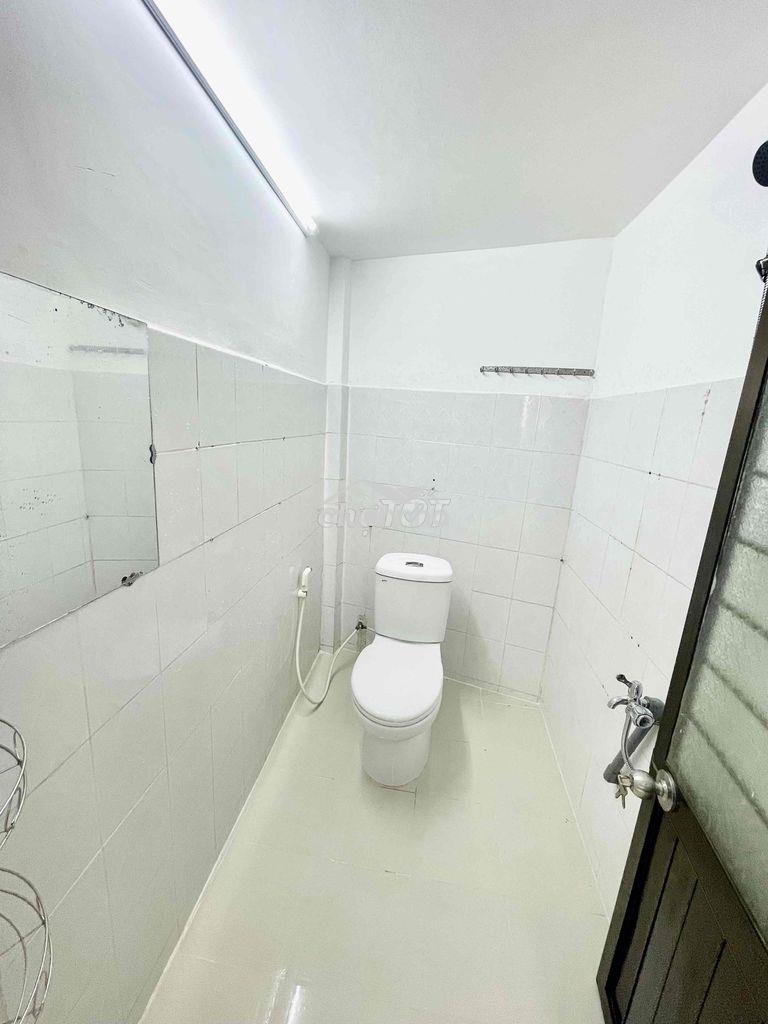 Nhà hẻm 566 nguyễn thái sơn, dương quãng hàm p5 gv - 4