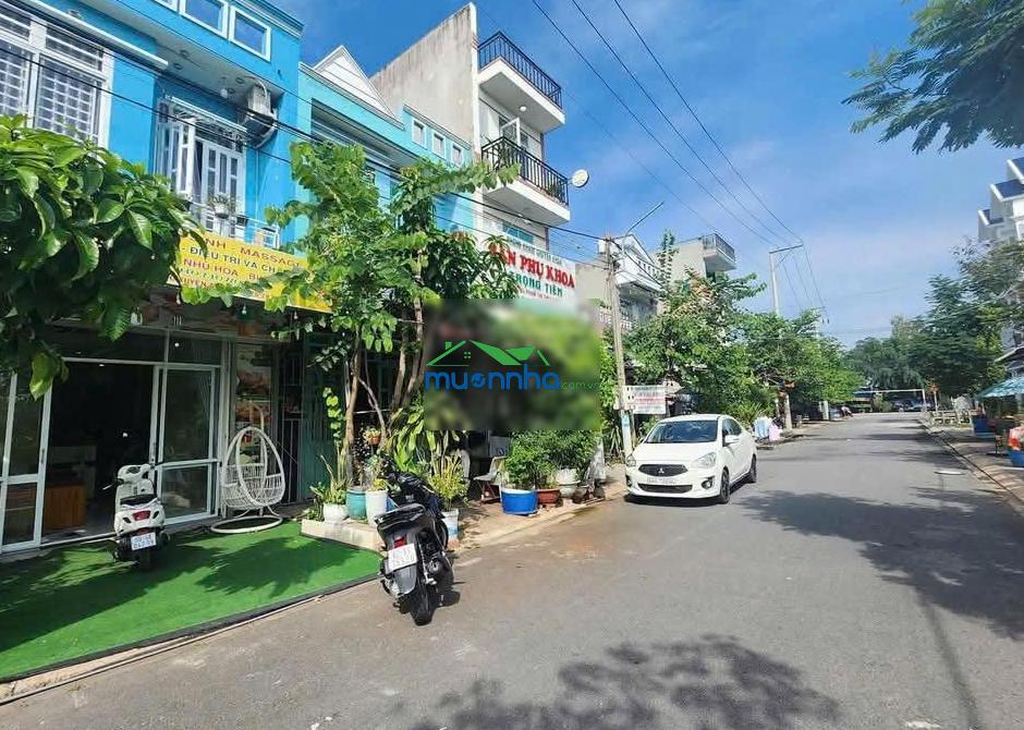 Bán gấp nhà ngay bến xe quận 8, đang cho thuê 18tr/tháng, 850 triệu