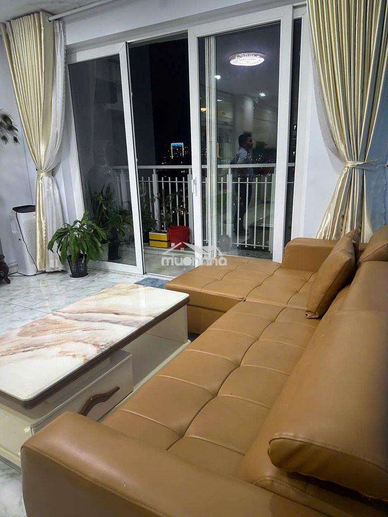 Bán căn góc lô c rộng 99m2, 2 phòng ngủ ,2wc , tặng nội thất cao cấp