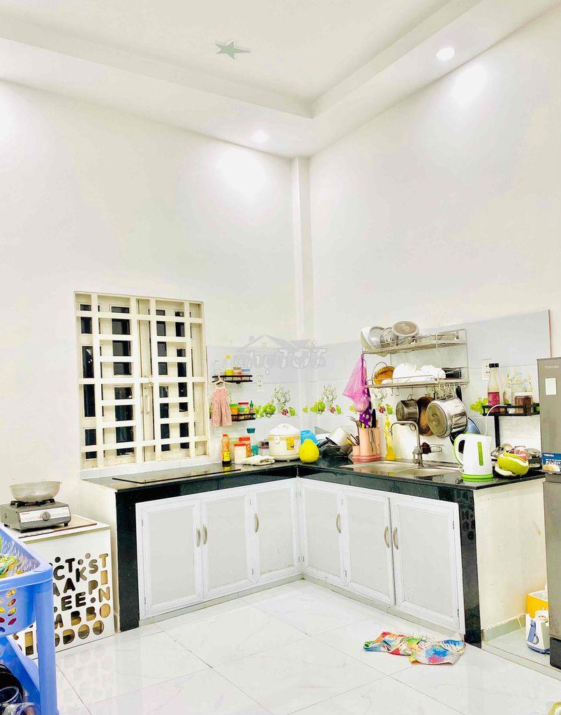 Cho thuê nhà nguyên căn 3pn, 3wc - 3