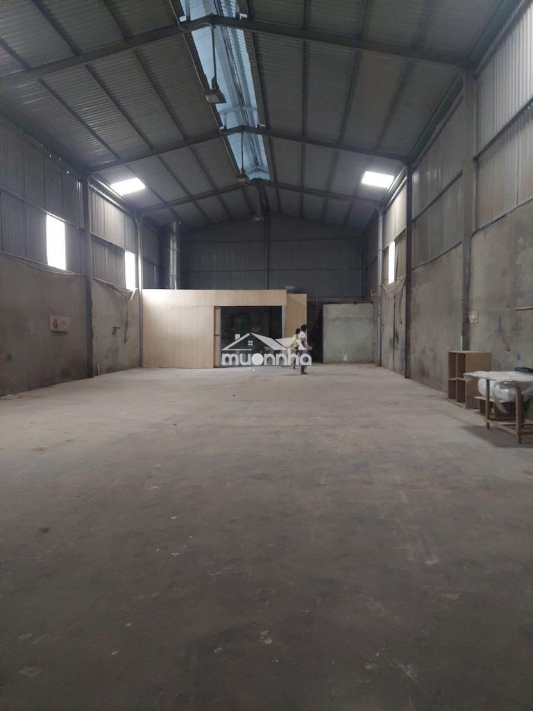 Cho thuê nhà xưởng 450m2 giá 20tr tại an phú đông quận 12 - 3