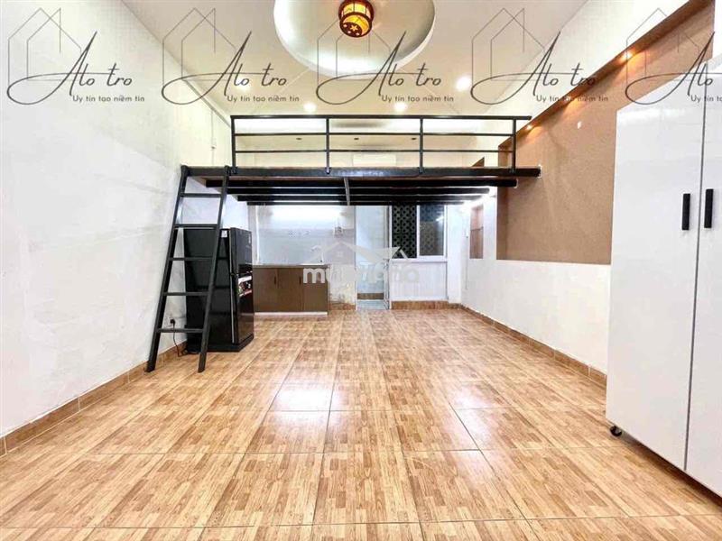 Phòng full nội thất gần cvpm bviện q12 cửa sổ có giếng trời thoáng mát