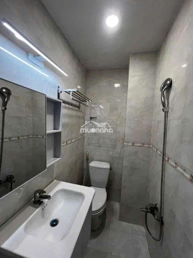 Nguyên căn 3 phòng ngủ full nt - 2