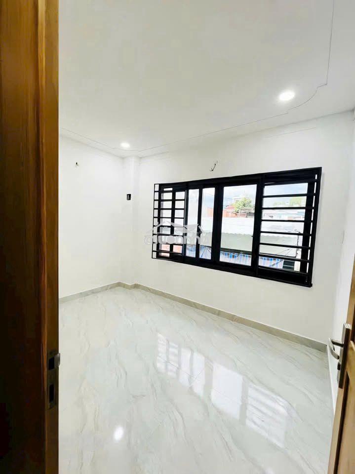 Nhà hxh đường trần thị hè,4x6m, 2pn,nhà đẹp giá 780tr công chứng liền - Ảnh 2