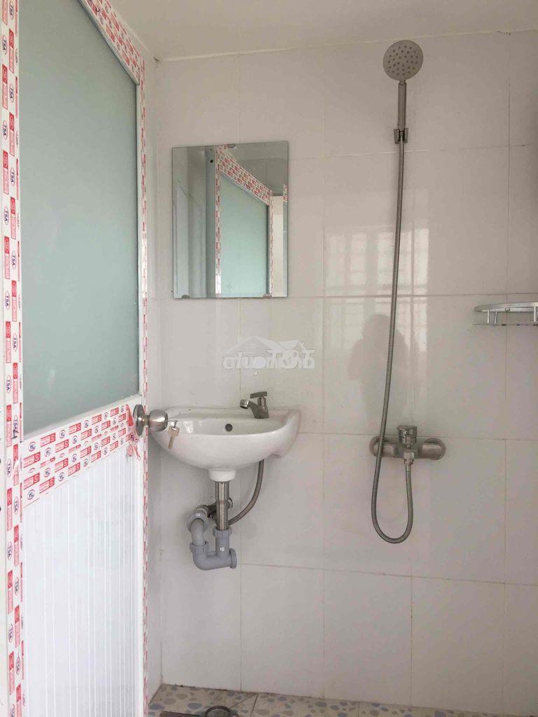 Phòng có gác, tiện đi lại spkt, gtvt, hutech, tài chính - 3