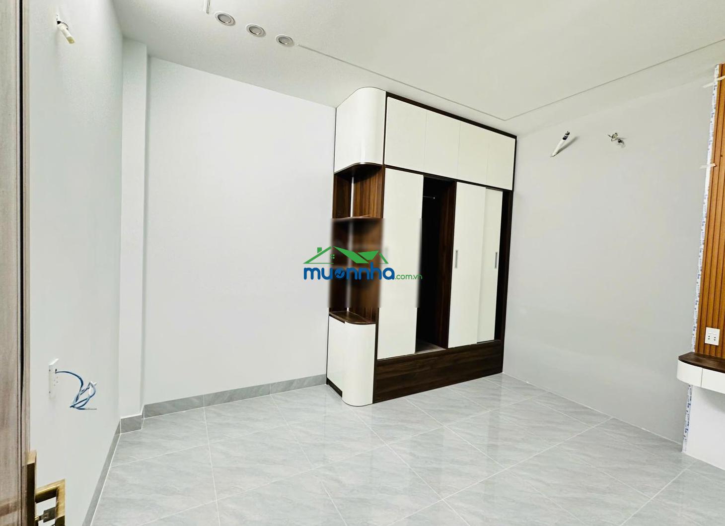 Bán nhà đẹp sát mặt tiền lã xuân oai, long trường, full nội thất, đã hoàn công, giá chỉ hơn 6 tỷ - 3