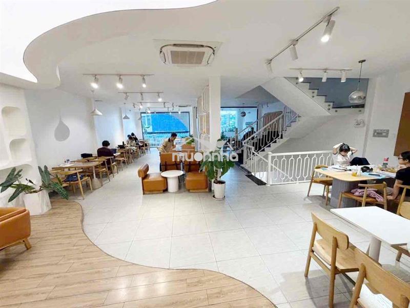 Cho thuê mặt tiền kinh doanh cafe nhà hàng, nhà cạnh chợ đông đúc