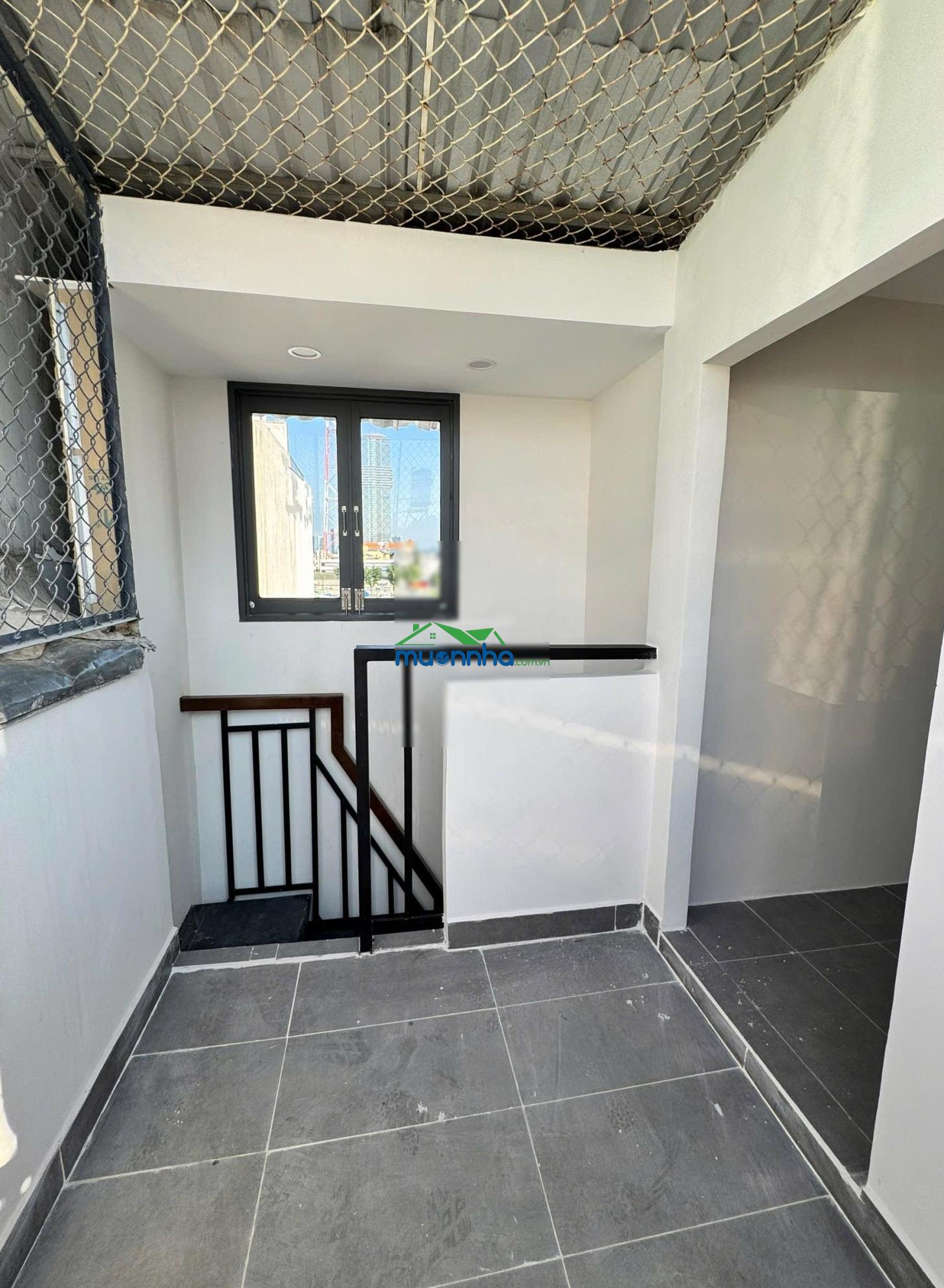 Bán nhà phố mới xây tại đinh tiên hoàng q1. 11,6tỷ dt đất 32,6m2, 1 trệt, 3 lầu - 3