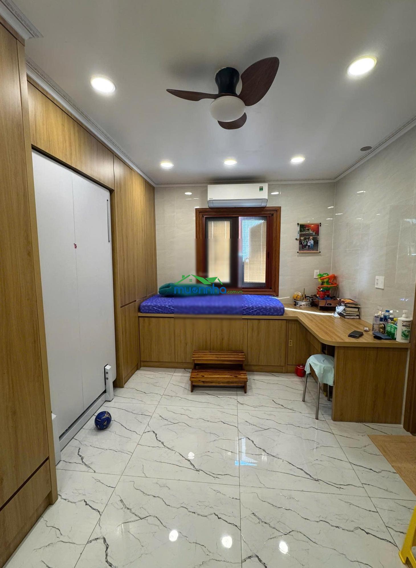 Hàng hiếm nhà hxh đường 3/2, dt: 4*14m, nhà 5 tầng btct, nhỉnh 12 tỷ - 3