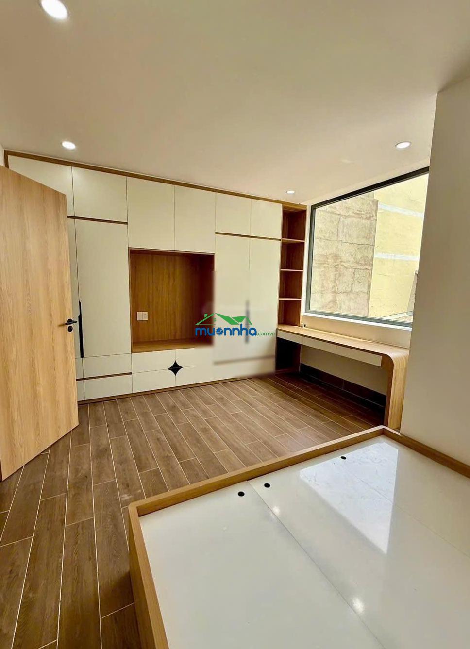 Siêu phẩm kế bên aeon tân phú - hẻm xe hơi 5m - 5.2 x 10 (50m²) - chỉ 6.8 tỷ - 2