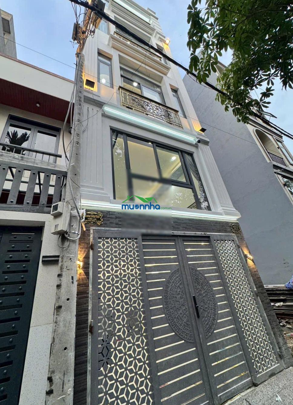 Bán chdv có 8 phòng, thu nhập 42 triệu/tháng, đang full phòng. 1 trệt, lửng, 3 lầu, tum - 2