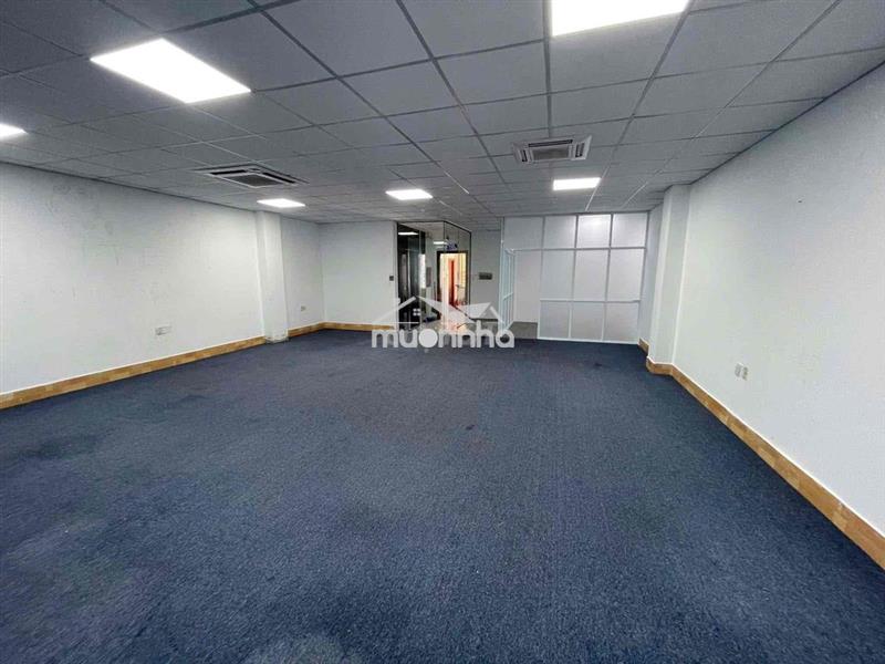Văn phòng nguyễn trường tộ q4, 95m2, sàn suốt, ban công thoáng