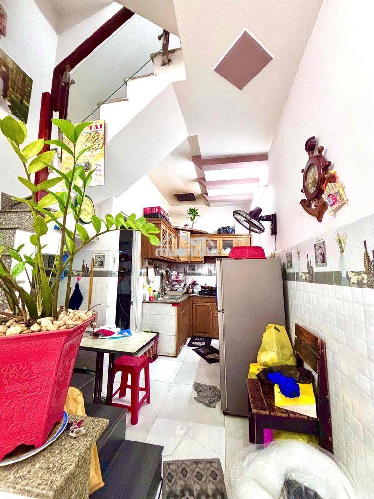 Nhà gần chợ đường. trệt 2 lầu 2pn 3wc. an ninh - 3