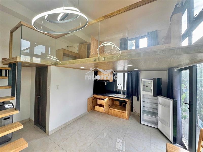Cho thuê duplex trần cao đứng được - có máy giặt riêng - có thang máy
