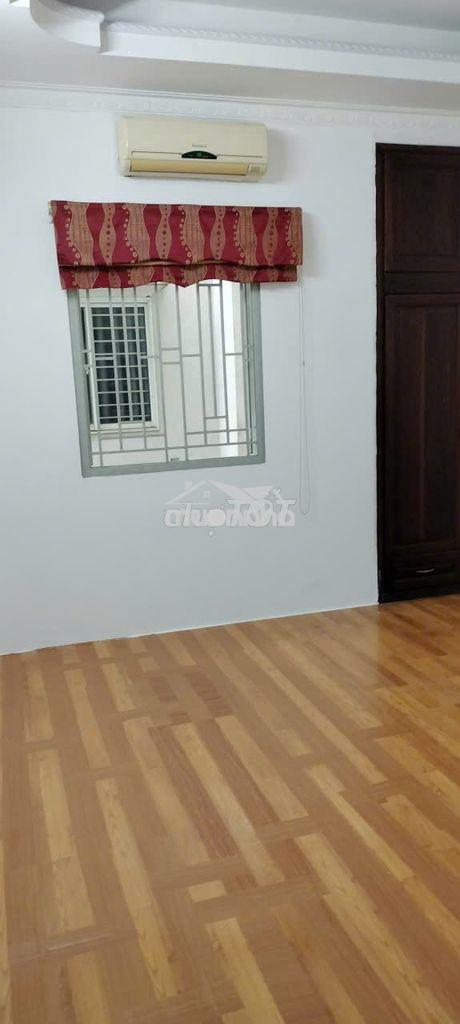 Cho thuê phòng lầu 2, 3tr500,có cửa sổ - 2