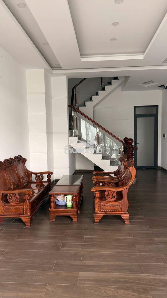 Nhà ở cao cấp cho chuyên gia - kỹ sư - kết hợp văn phòng - 4