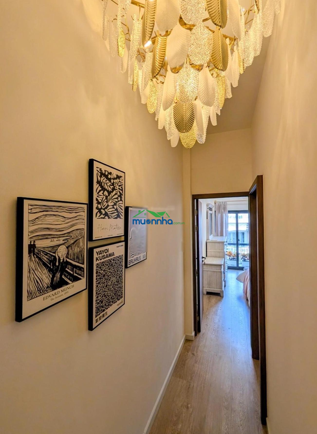 Nhỉnh 6 tỷ nhà mới đẹp ngay ngã tư phú nhuận full nội thất dọn vào ở ngay