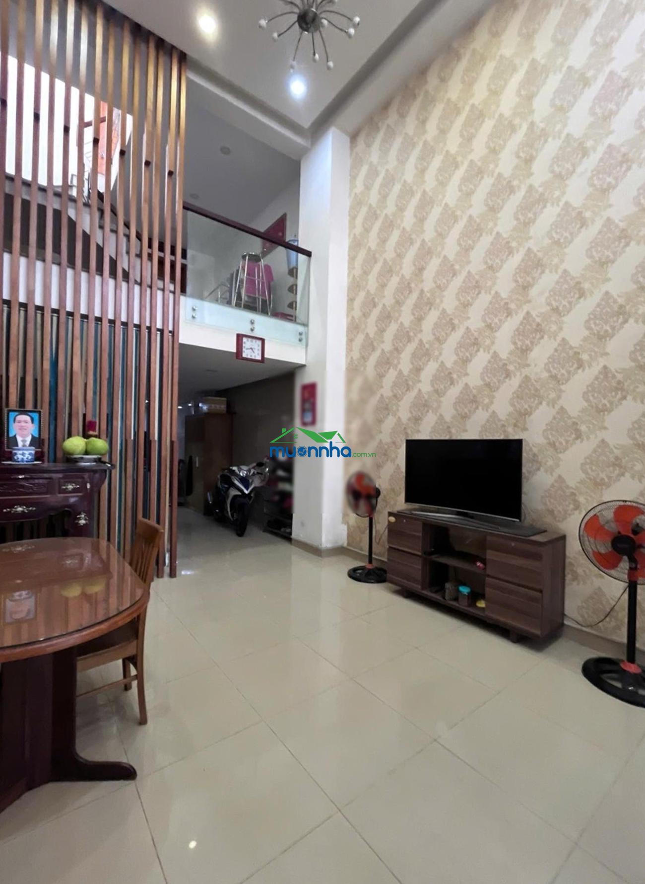 Bán nhà - ngay nguyễn sơn - tân phú - hẻm xe hơi 7 chỗ - 3 tầng - 80m2 [4 x 20m] - chỉ 7.2 tỷ