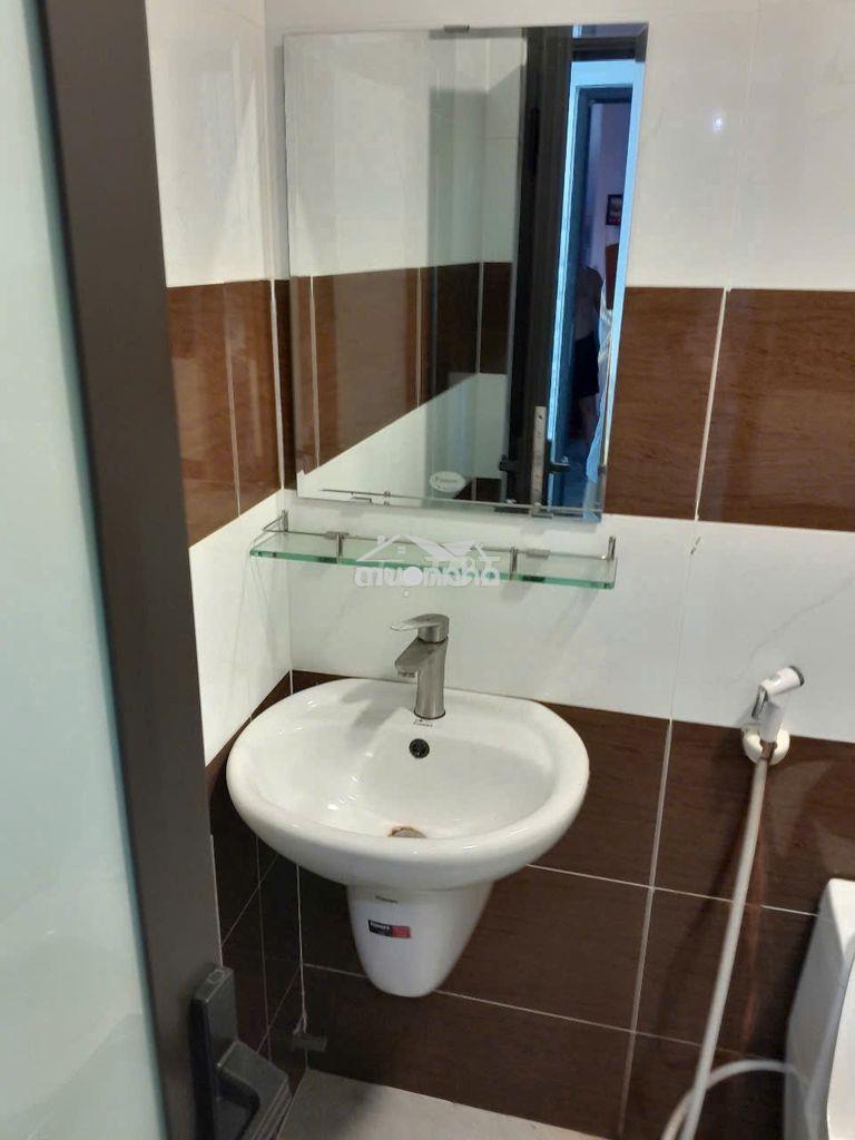 Cho thuê phòng đối diện đh luật
