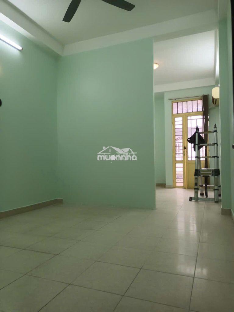 Mình có nhà nguyên căn cho thuê, vị trí trung tâm siêu kết nối: - 3