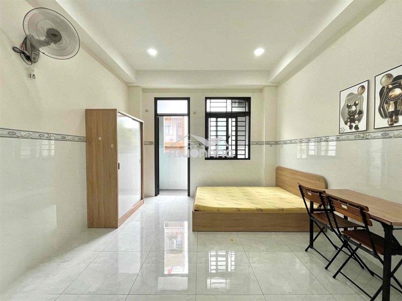 Phòng studio sẵn nội thất_mới có thang máy, ngay âu cơ, ở liền