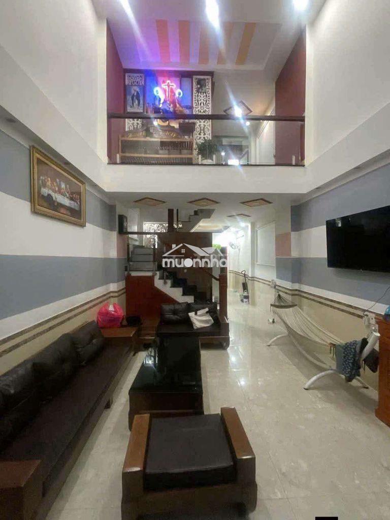Cho thuê nhà 1 trệt 2 lầu có nội thất đông hòa  - 2
