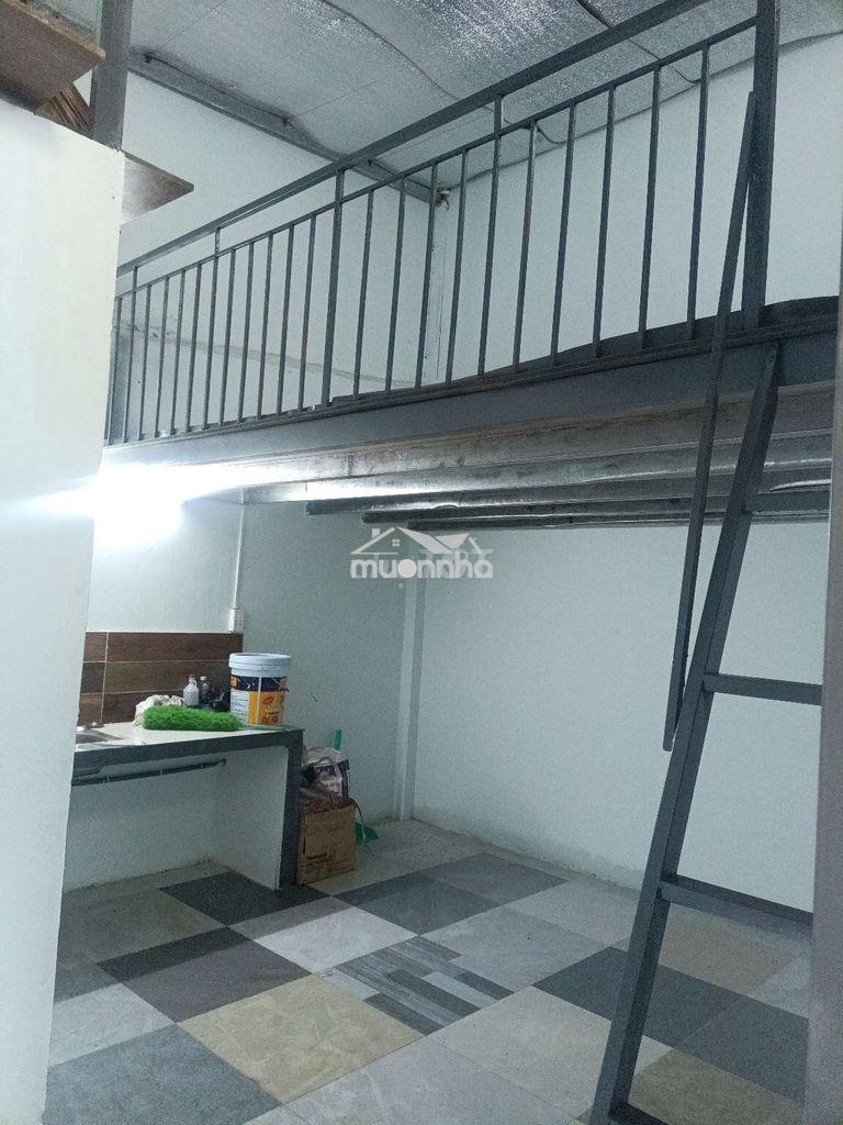 Cho thuê dài hạn, sau siêu thị metro quận 12  - 4