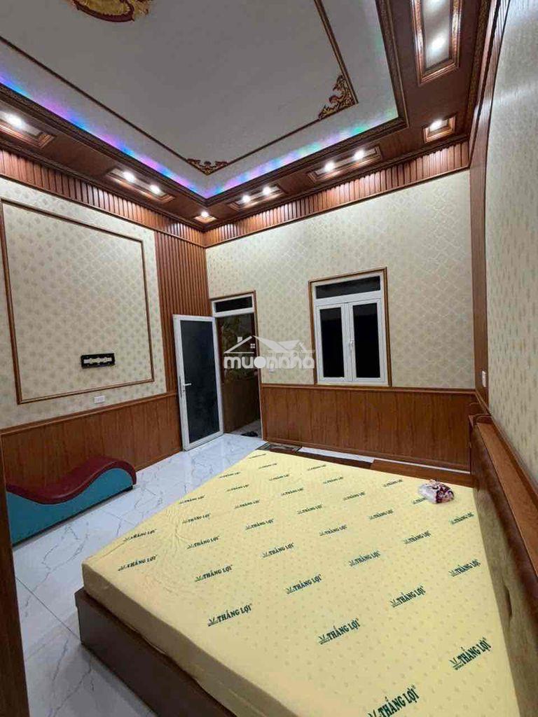 Cho thuê nhà khu dân cư bình chuẩn thuận an đường nhựa sân ô tô giá r