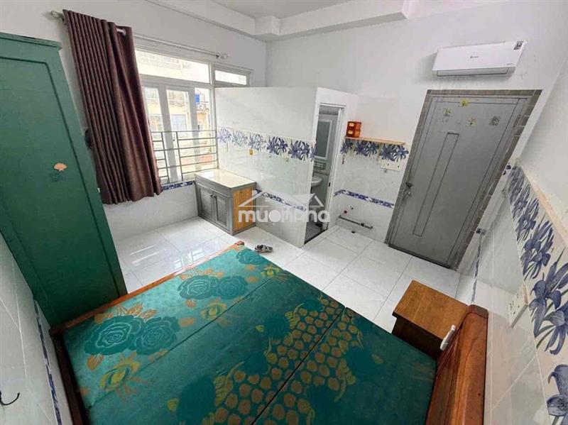 Phòng studio cửa sổ trời - ngay cầu kiệu - hoàng sa trường sa