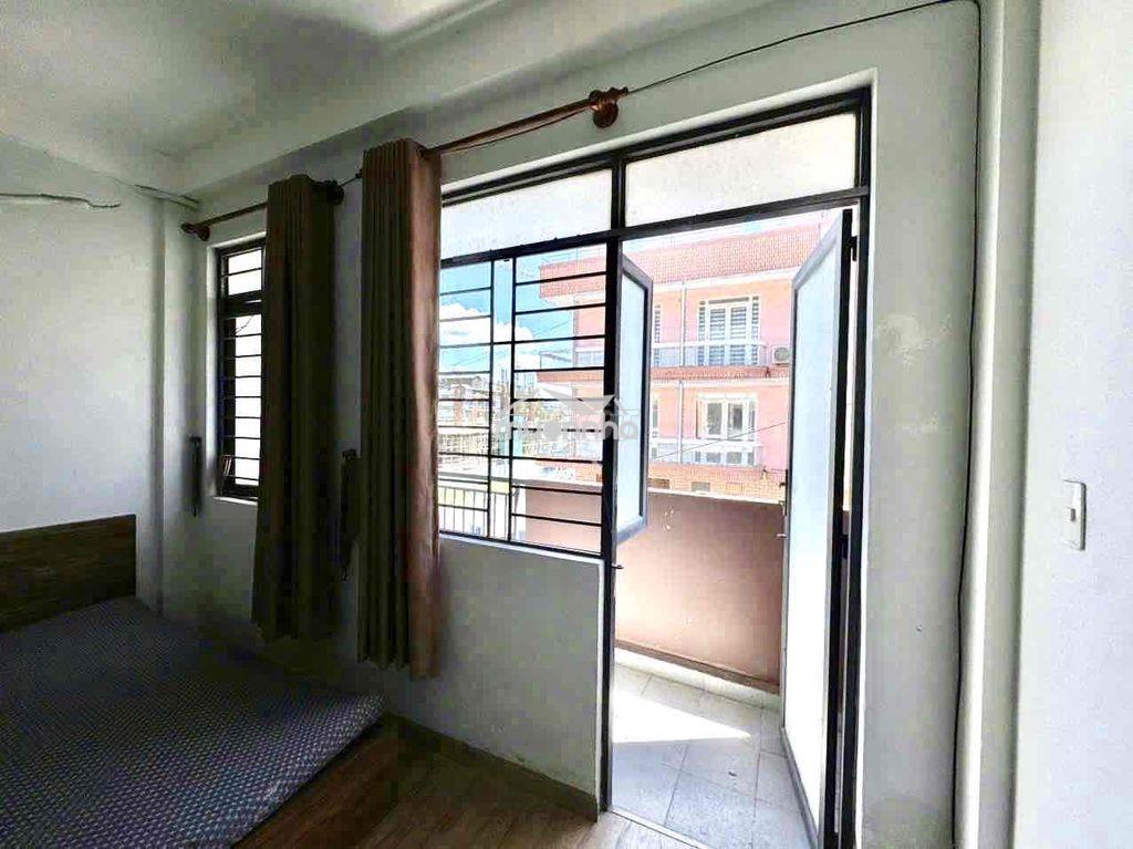 Phòng tách bếp 1pn có cửa sổ ban công lớn giá 5tr7 ngay bến xe q8 - 4