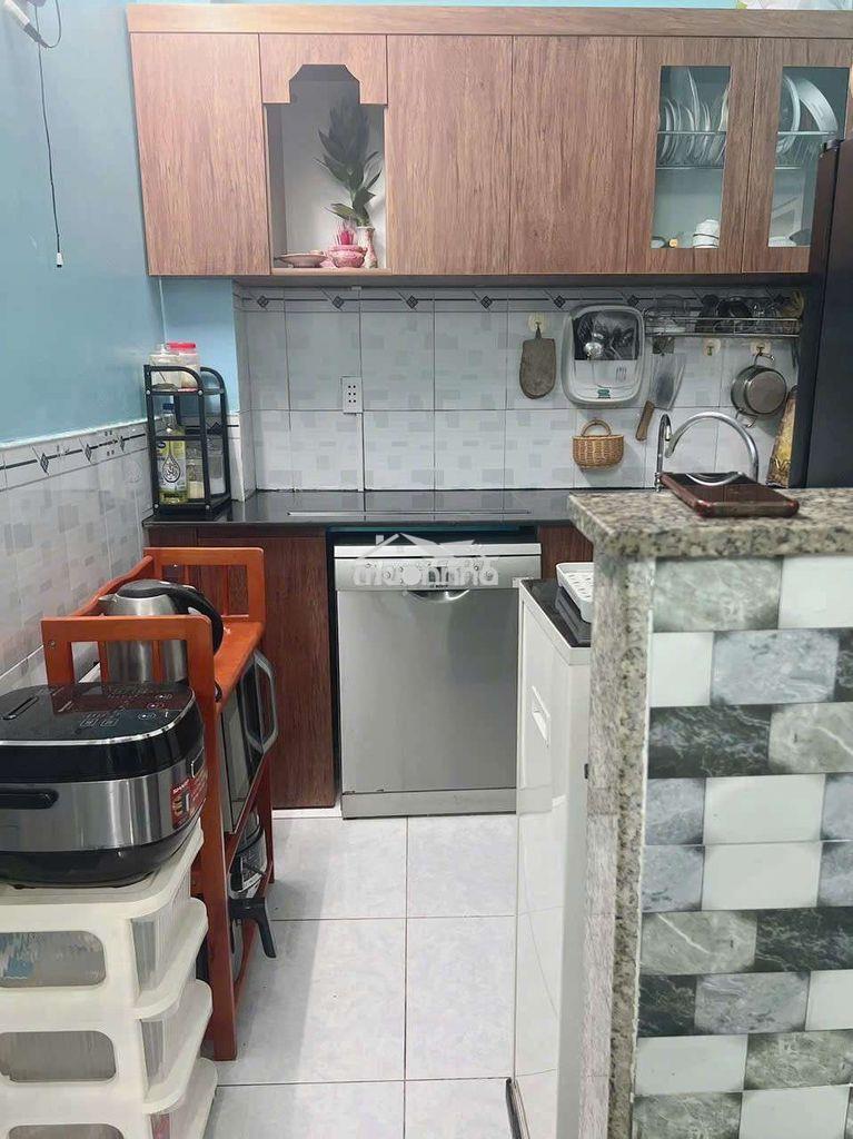 Nhà vị trí đẹp giá 1 tỷ 390. nhà 1 trệt 1 lầu đỗ suốt ngây võ văn vân - 3