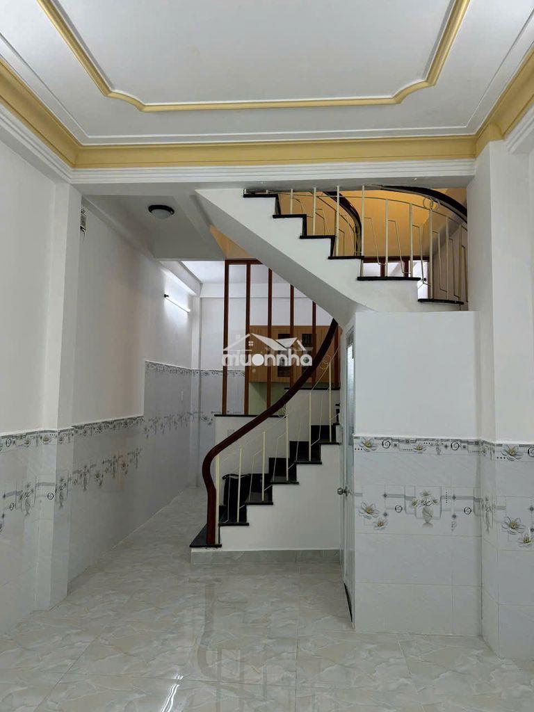 Nhà hẻm 1 xẹt nguyễn kim q10, 2 lầu 4pn 3wc