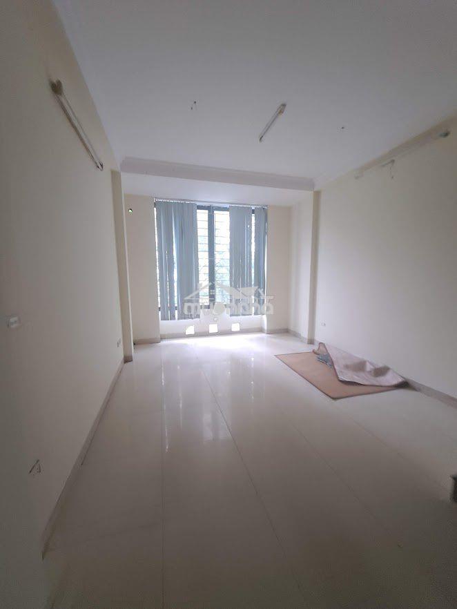 Cho thuê nhà ngõ 20 phố nghĩa đô. diện tịch 45m2 x 5 tầng, 18 triệu - 4