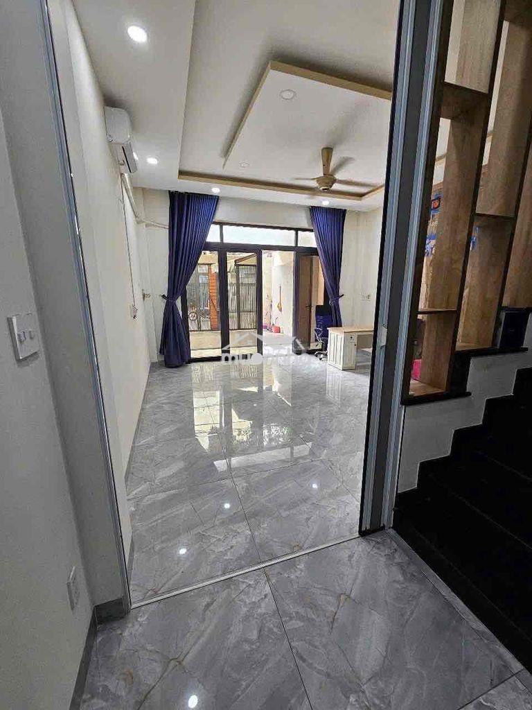 🏦 Nhà mới nc nup hẻm 872 quang trung p9 - 2