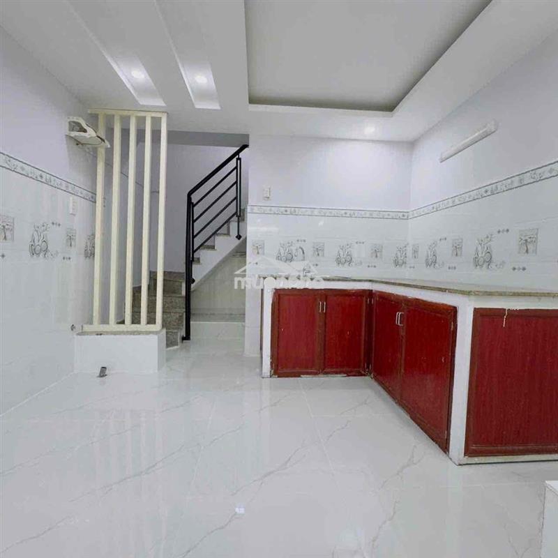 Nhà tl19. gần chợ cầu đồng. trệt lầu 2pn. đường xe tải