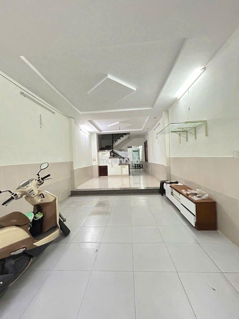 Cho thuê nhà hxh nguyên căn quận 2 gần cc bộ công an