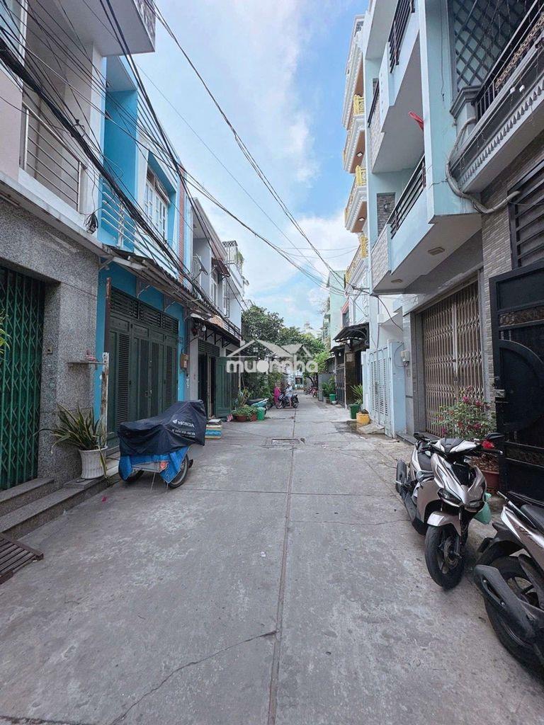 Nở hậu cực đẹp, chỉ 5,99ty có ngay 60m² ngay chợ, trường phú lâm