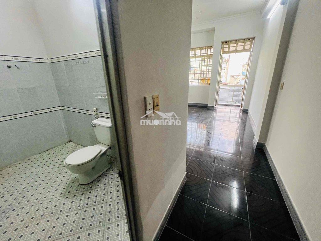 Phòng ban công siêu rộng và thoáng mát đường số 8 p.11 gò vấp - 4